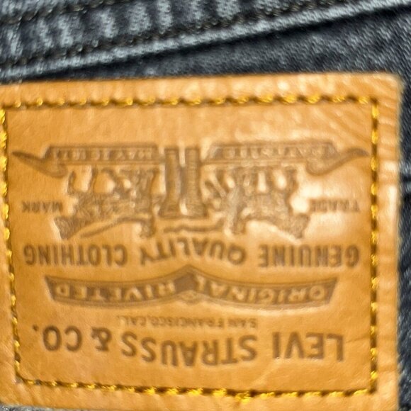 LEVI'S BIG "E" Wedgie Straight High Rise Cropped Raw Hem Black Wash Size: 28X26 - Picture 7 of 11